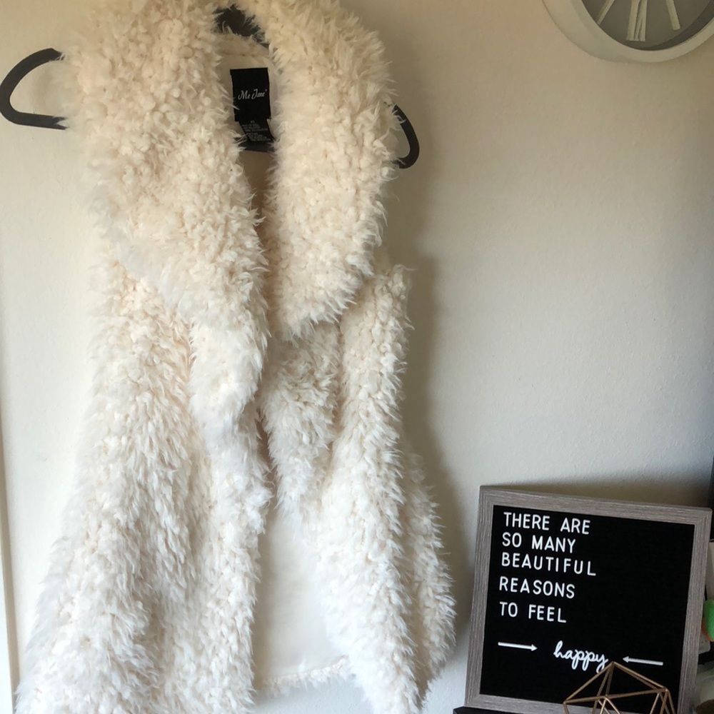 Fluffy sweater vest